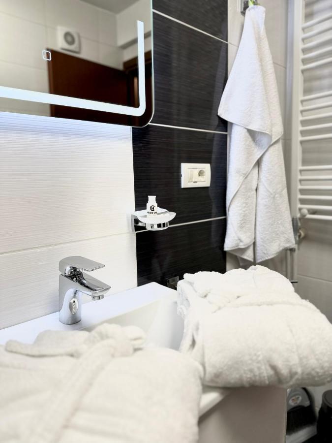 Shiro Lägenhet Bukarest Exteriör bild