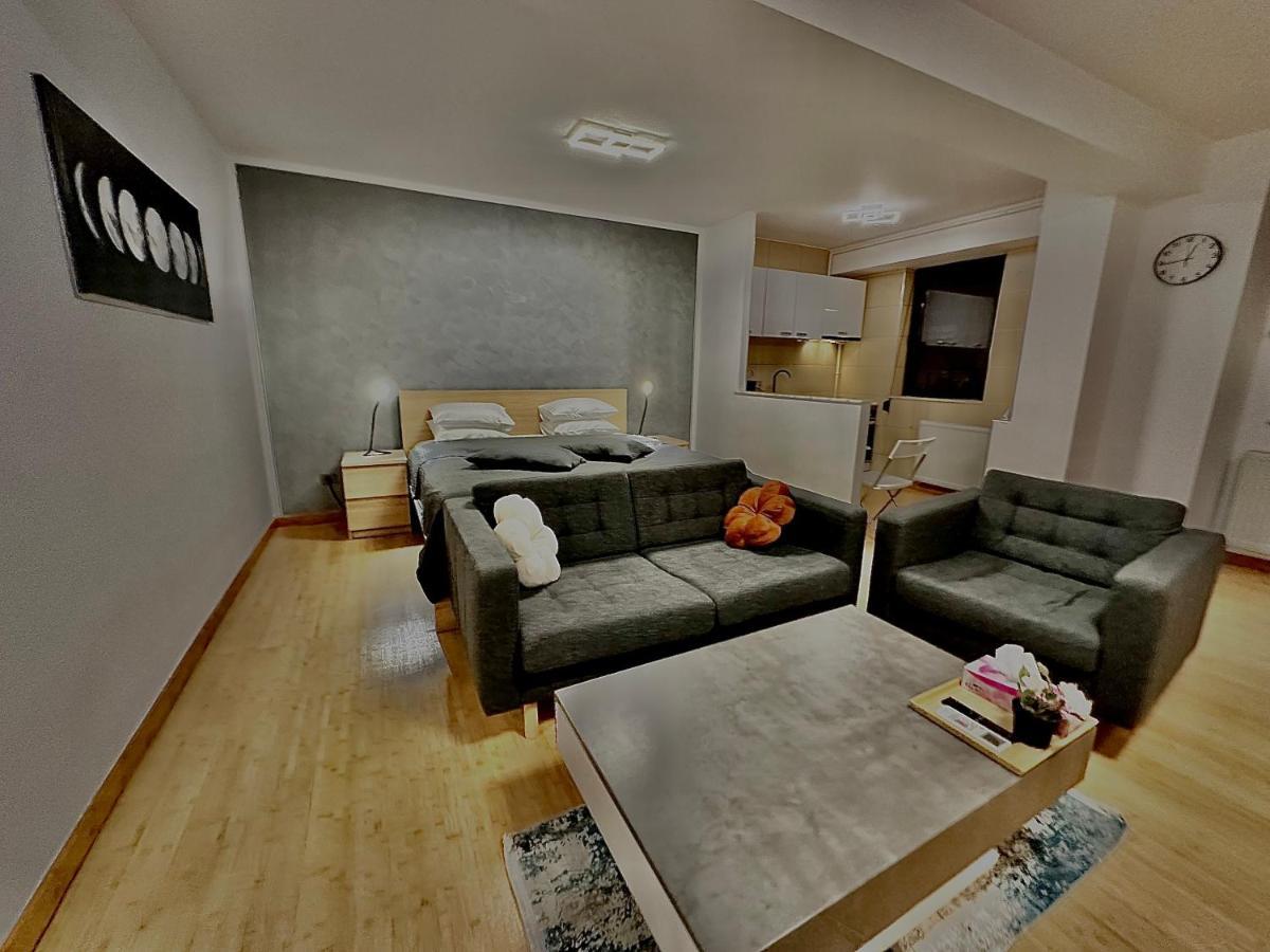 Shiro Lägenhet Bukarest Exteriör bild