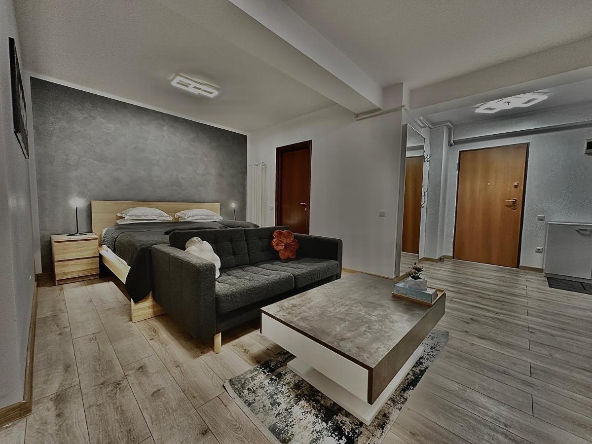 Shiro Lägenhet Bukarest Exteriör bild