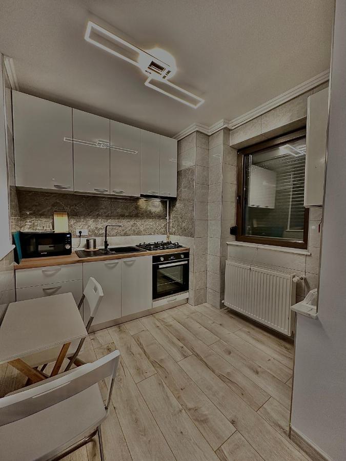 Shiro Lägenhet Bukarest Exteriör bild