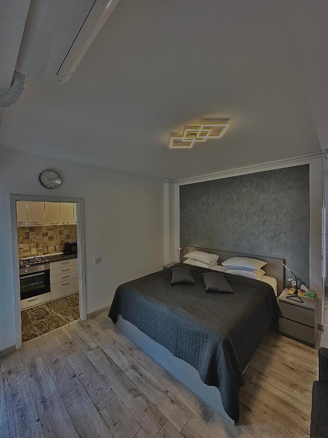 Shiro Lägenhet Bukarest Exteriör bild